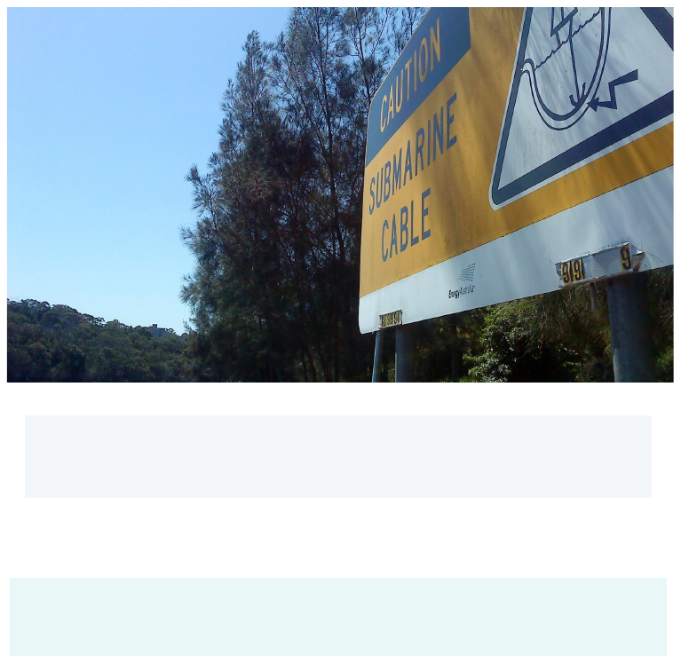 Placa de sinalização de cabo submarino na Austrália